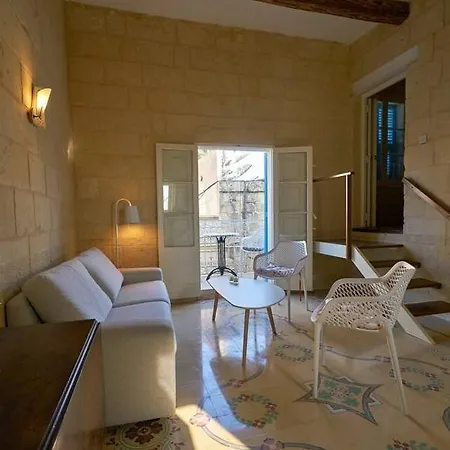 Magic In The Heart Of Old Gozo Apartment Victoria Exterior photo